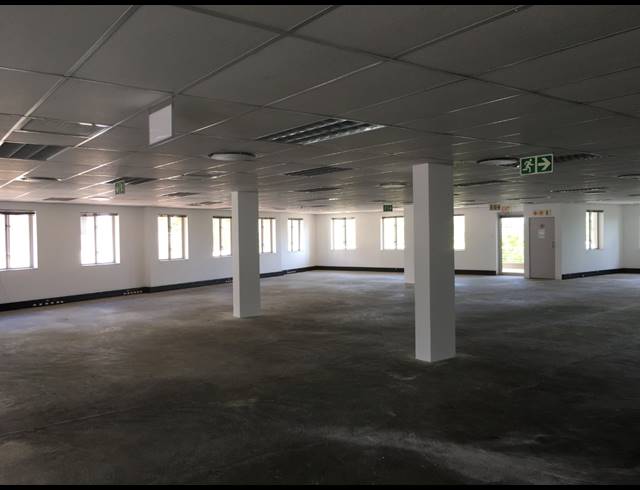 1,250M² OFFICE TO LET IN GREENSTONE HILL